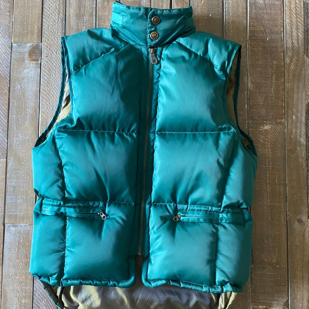 Vintage GAP Racing Series 317 Alpine MTN. Country down puffer vest